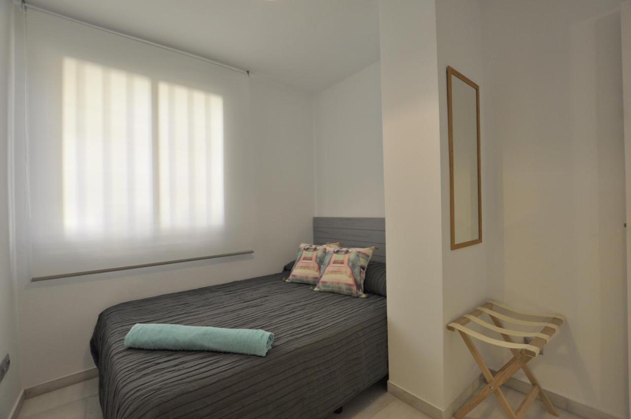 Luminoso Y Coqueto Apartamento Con Jardin Malaga Exterior photo