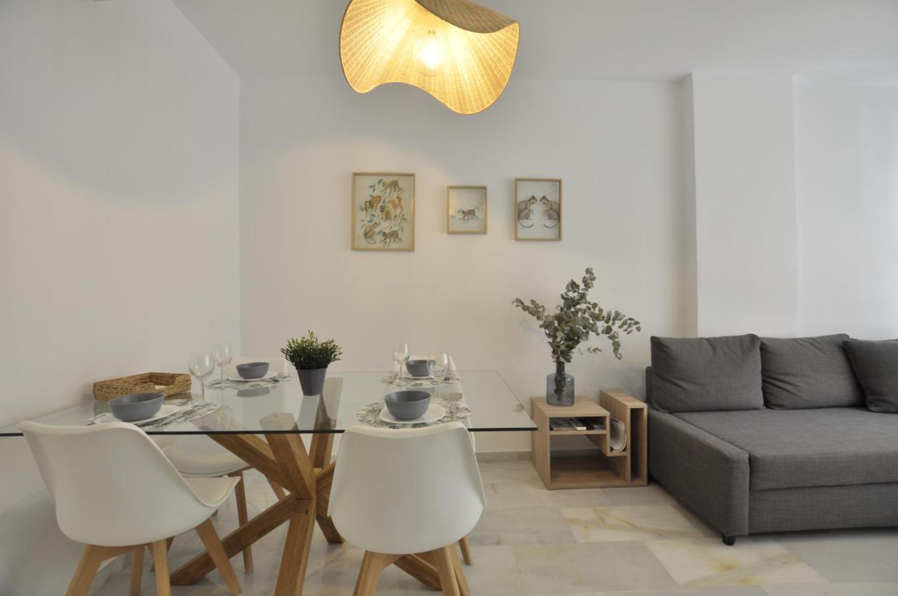 Luminoso Y Coqueto Apartamento Con Jardin Malaga Exterior photo